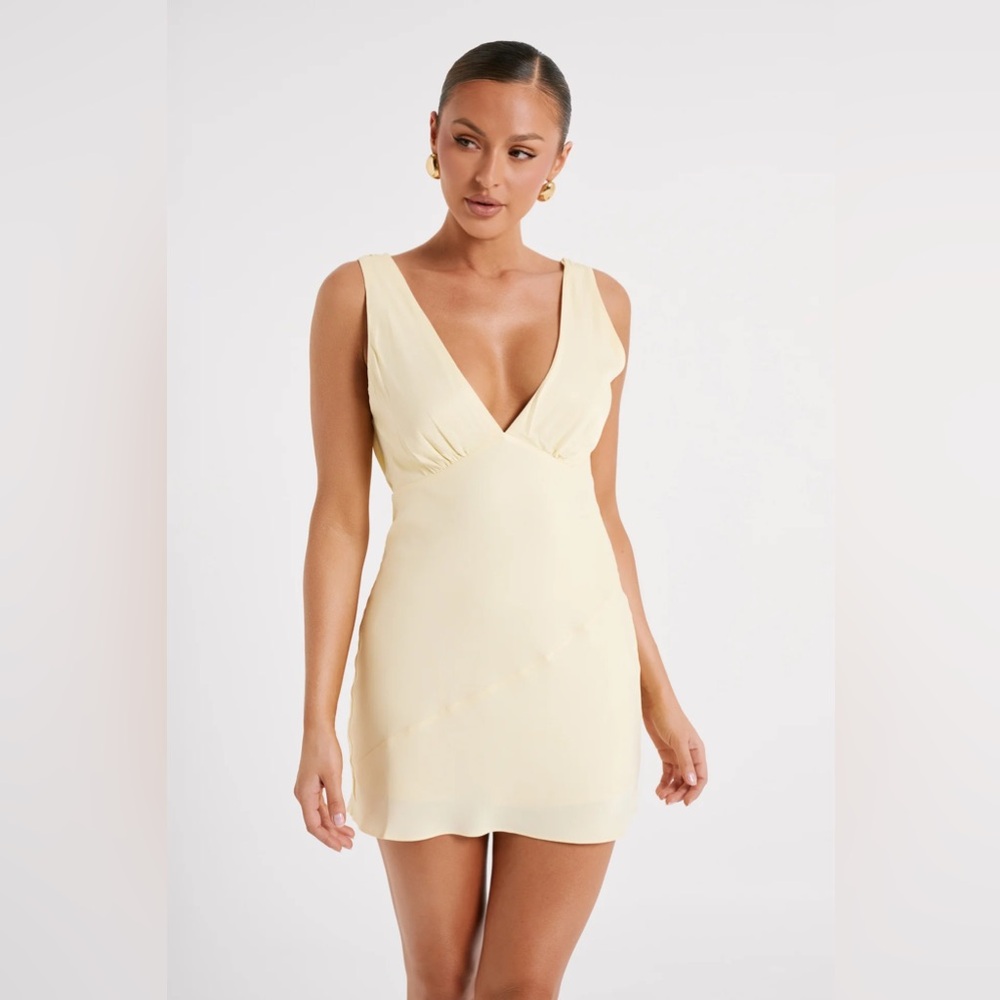 NADIA
Satin Mini Dress With Cowl Back - Light Yellow